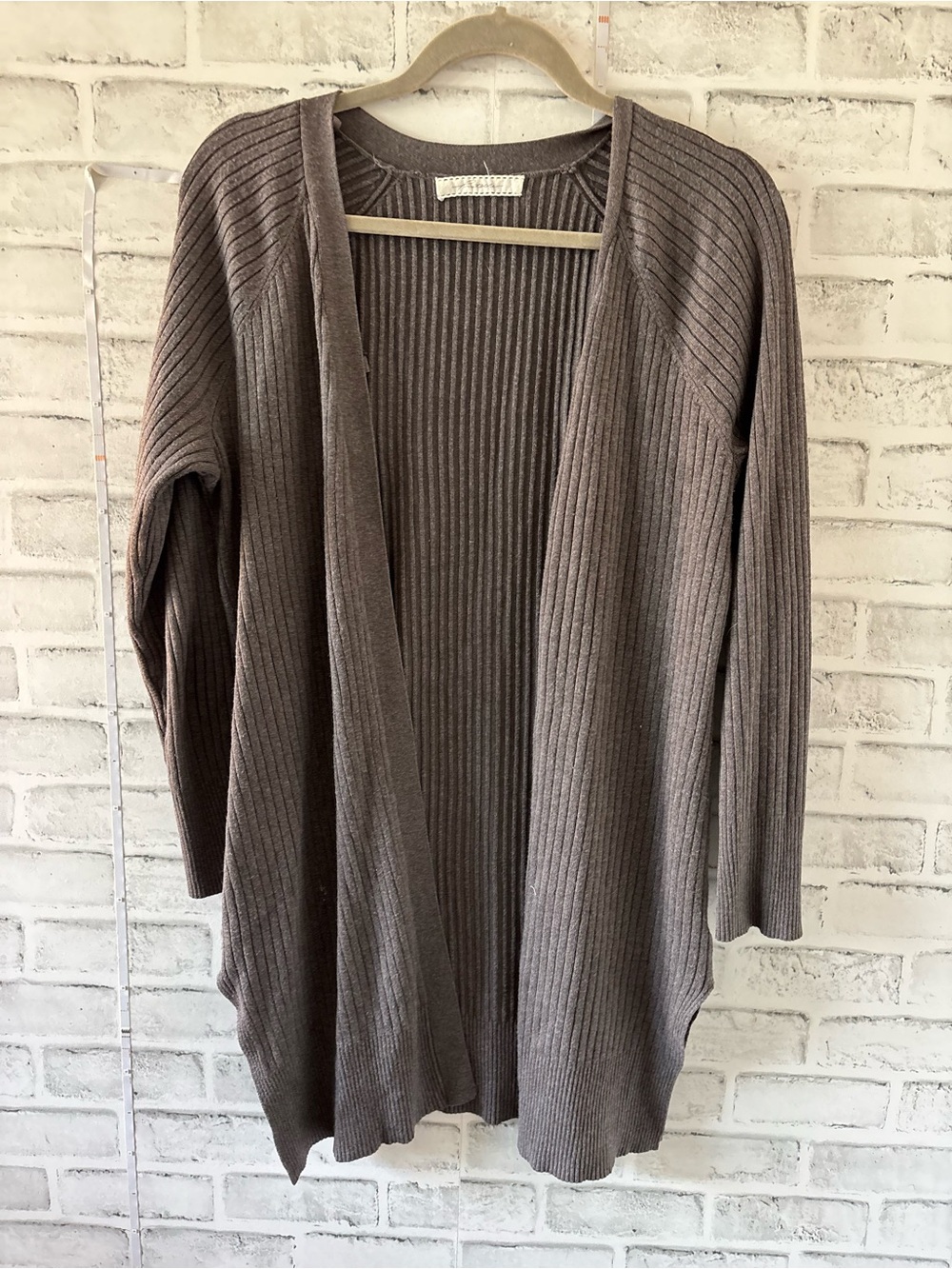 Ribbed Open-Front Cardigan in Taupe